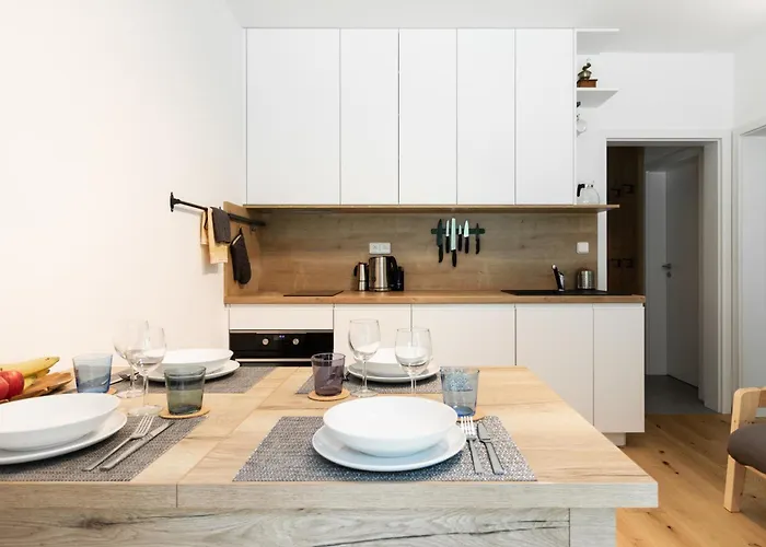 아파트 Na Oblacku *